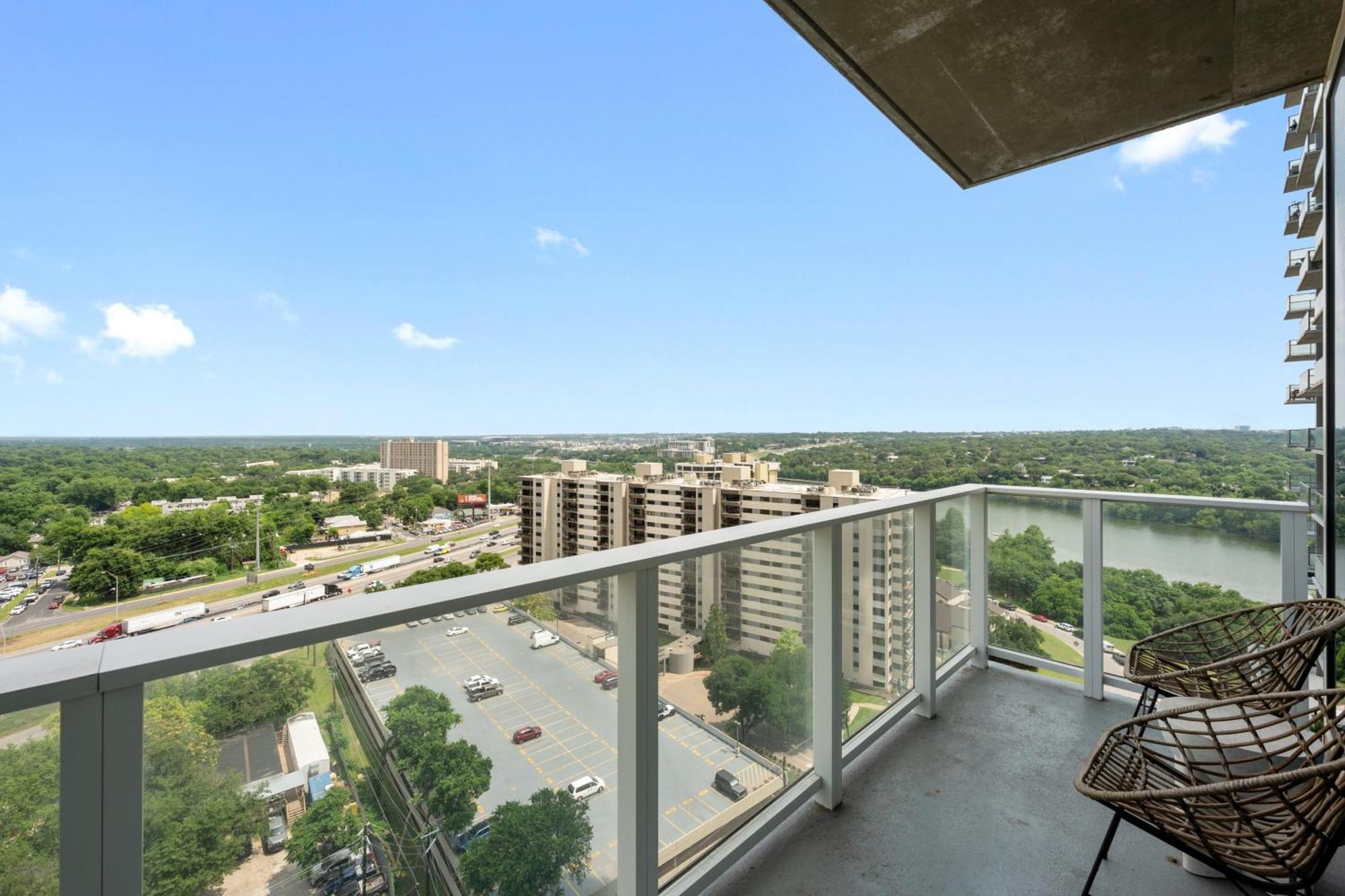 Austin Condo Hotel ภายนอก รูปภาพ